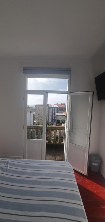Habitacion Pequena Con Balcon Leilighet Vigo Eksteriør bilde